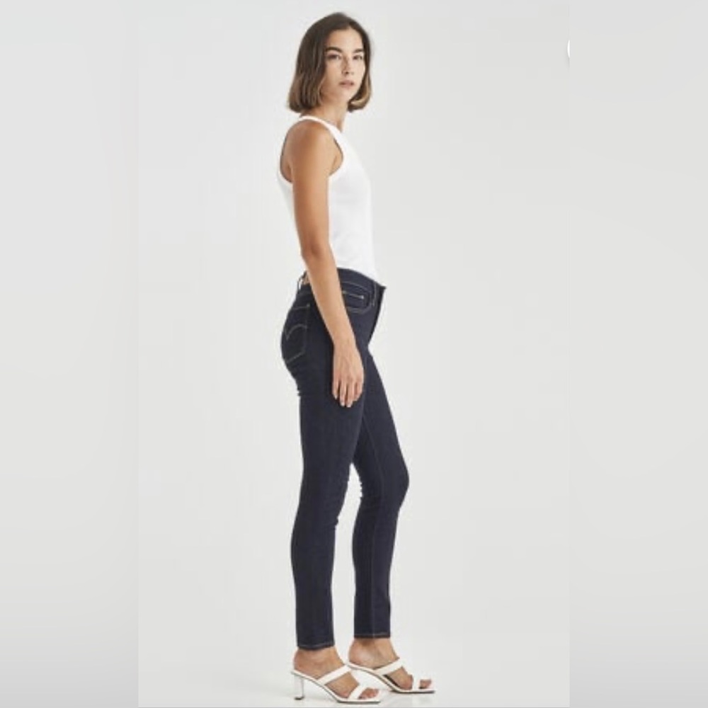 Levi 311 Premium Super Slimming Skinny BRAND NEW - Picture 11 of 11